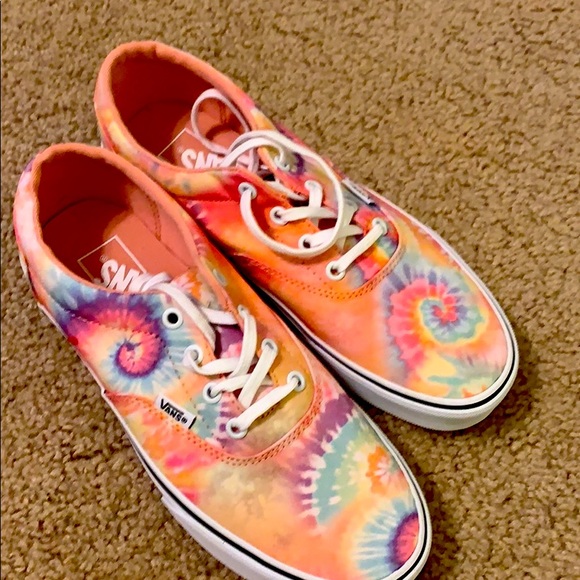 Vans Shoes - Size 8 women vans never worn